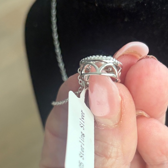 Sterling Silver Moissanite Pendant Necklace - 1.1 ctw floating diamond - Picture 4 of 4